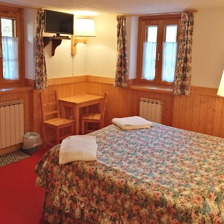 Hotel Locanda Grauson Cogne Buitenkant foto