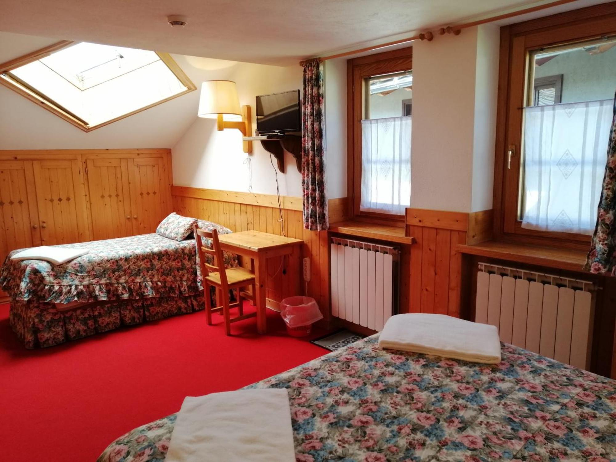Hotel Locanda Grauson Cogne Buitenkant foto