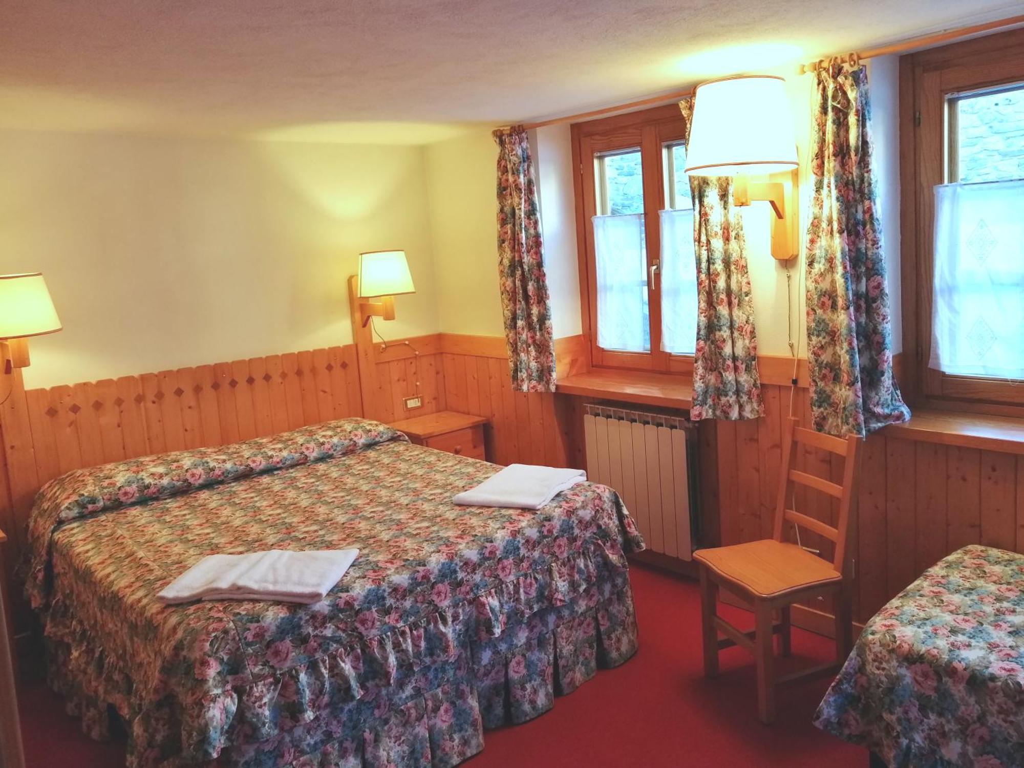 Hotel Locanda Grauson Cogne Buitenkant foto