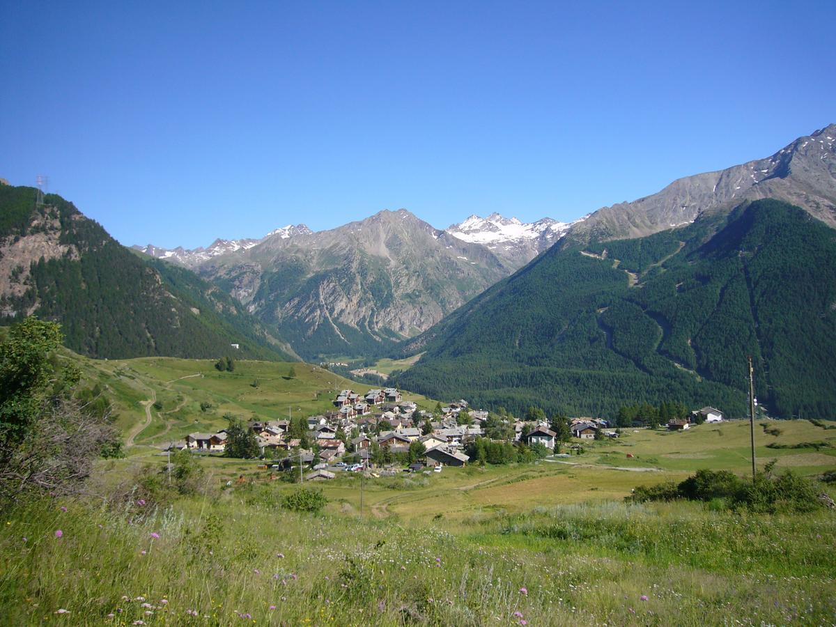 Hotel Locanda Grauson Cogne Buitenkant foto