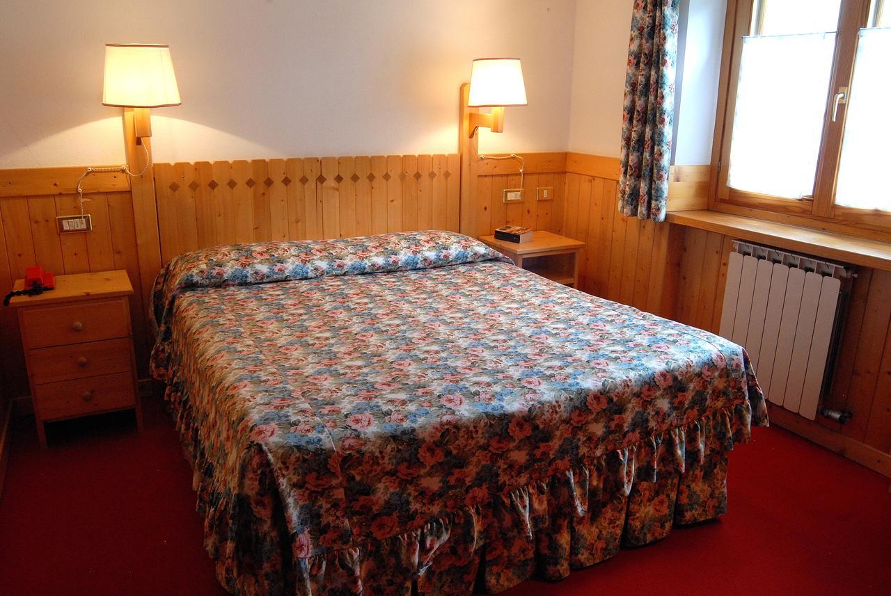 Hotel Locanda Grauson Cogne Buitenkant foto
