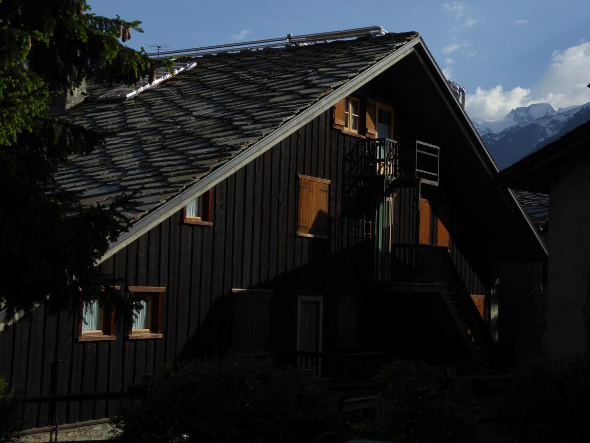 Hotel Locanda Grauson Cogne Buitenkant foto
