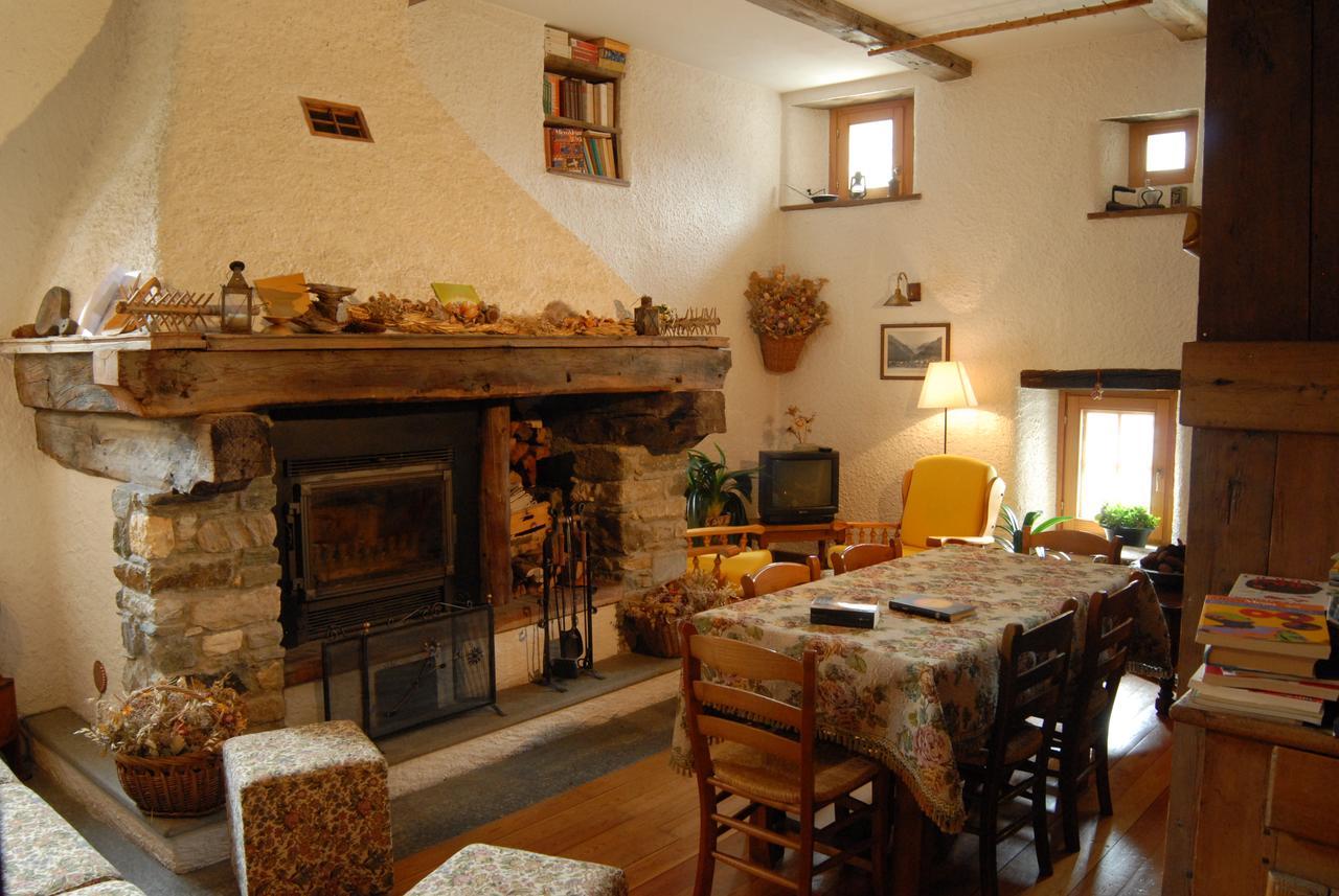 Hotel Locanda Grauson Cogne Buitenkant foto