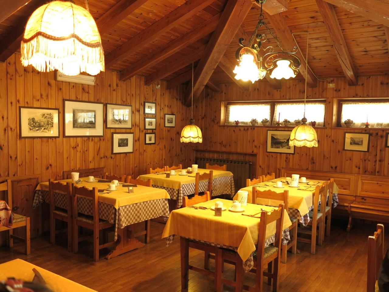 Hotel Locanda Grauson Cogne Buitenkant foto
